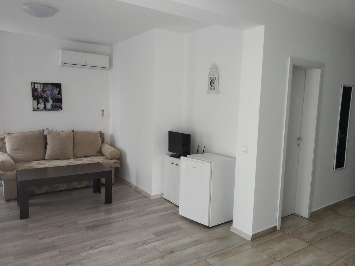 Zoleks Apartment Burgaz Dış mekan fotoğraf